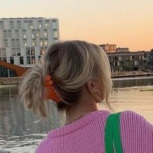 Meet your Posher, Zara